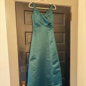 Jordan Fashions Bridesmaid Formal Evening Gown